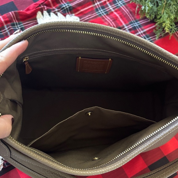 Coach Leather Shoulder Bag - Picture 4 of 5